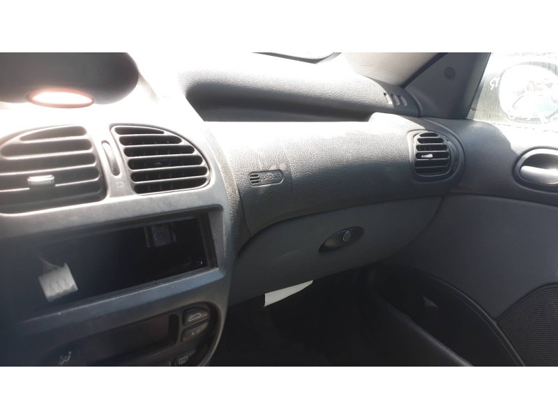 peugeot 206 cc cc   |   01.01 - 12.04 | 2001 - 2004 | 109 cv / 80 kw del año 2001