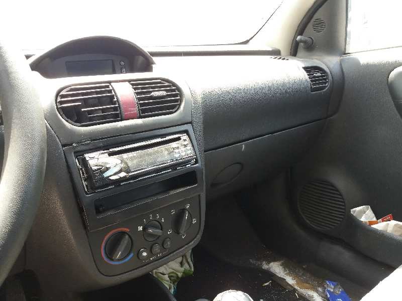 opel corsa c 1.0 12v cat (z 10 xe / lw3)   |   0.00 - ... | 2000 | 58 cv / 43 kw del año 2000