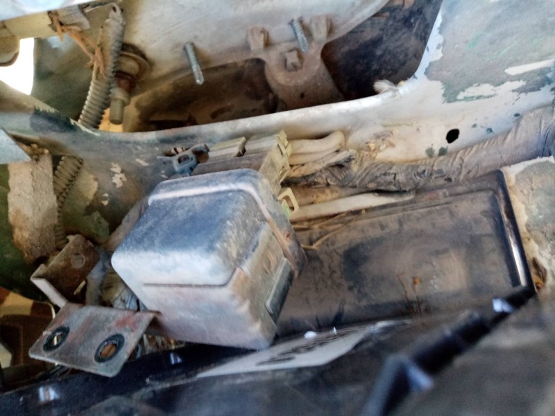 Recambio de caja precalentamiento para nissan terrano/terrano.ii (r20) 2.7 turbodiesel   |   0.93 - ... | 1993 | 125 cv / 92 kw 