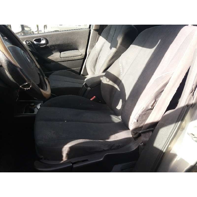 renault megane ii familiar 1.9 dci diesel   |   0.03 - ... | 2003 | 120 cv / 88 kw del año 2003