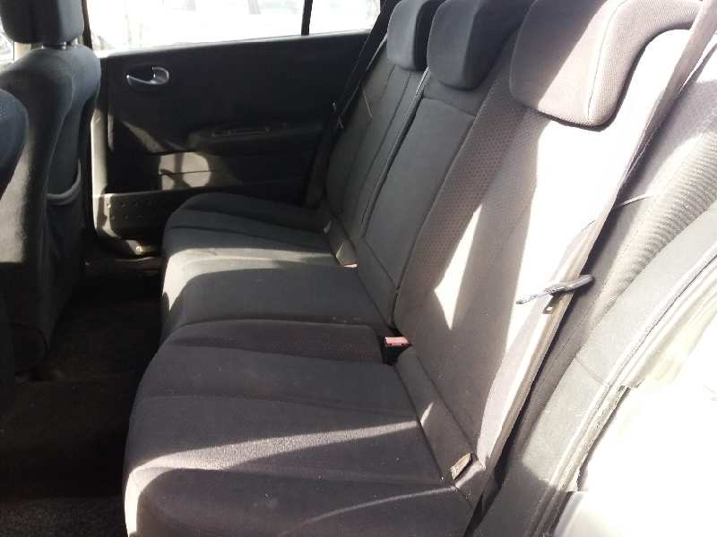 renault megane ii familiar 1.9 dci diesel   |   0.03 - ... | 2003 | 120 cv / 88 kw del año 2003