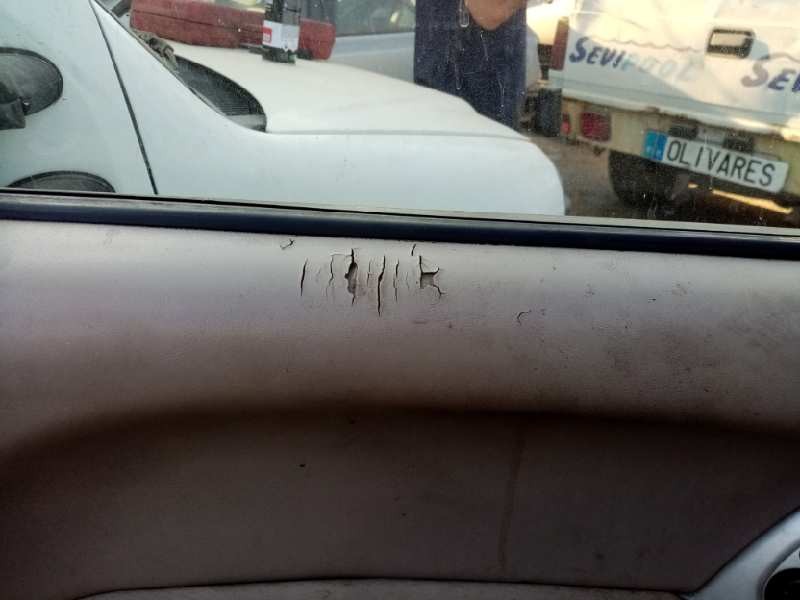 Recambio de guarnecido puerta delantera izquierda para chrysler jeep cherokee (kj)    |   0.02 - 0.08 | 2002 - 2008 referencia O