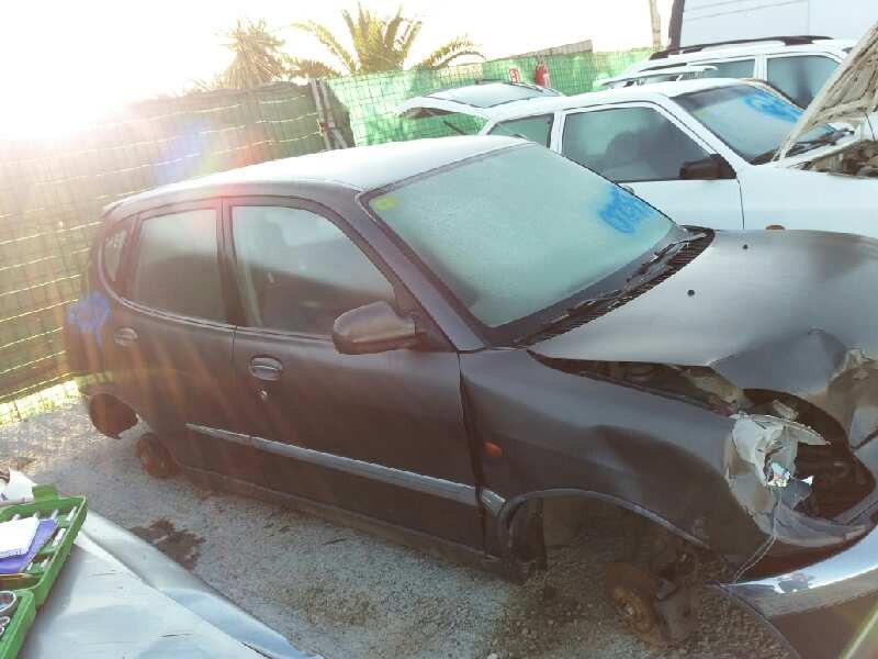 daihatsu sirion (m1..) 1.0 12v cat   |   0.02 - 0.05 | 2002 - 2005 | 58 cv / 43 kw del año 2002