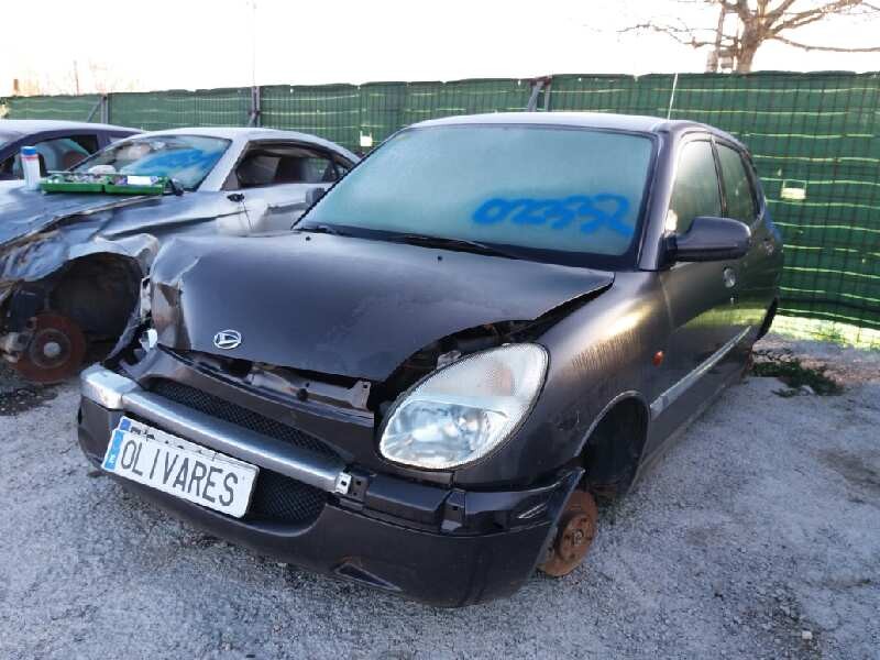 daihatsu sirion (m1..) 1.0 12v cat   |   0.02 - 0.05 | 2002 - 2005 | 58 cv / 43 kw del año 2002