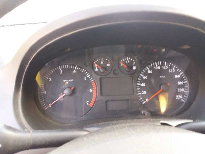 seat ibiza (6k1) 1.4   |   0.99 - ... | 1999 | 60 cv / 44 kw del año 1999