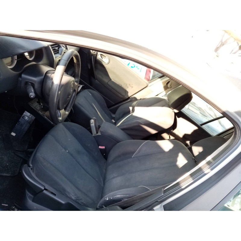 renault megane ii familiar 1.9 dci diesel   |   0.03 - ... | 2003 | 120 cv / 88 kw del año 2003