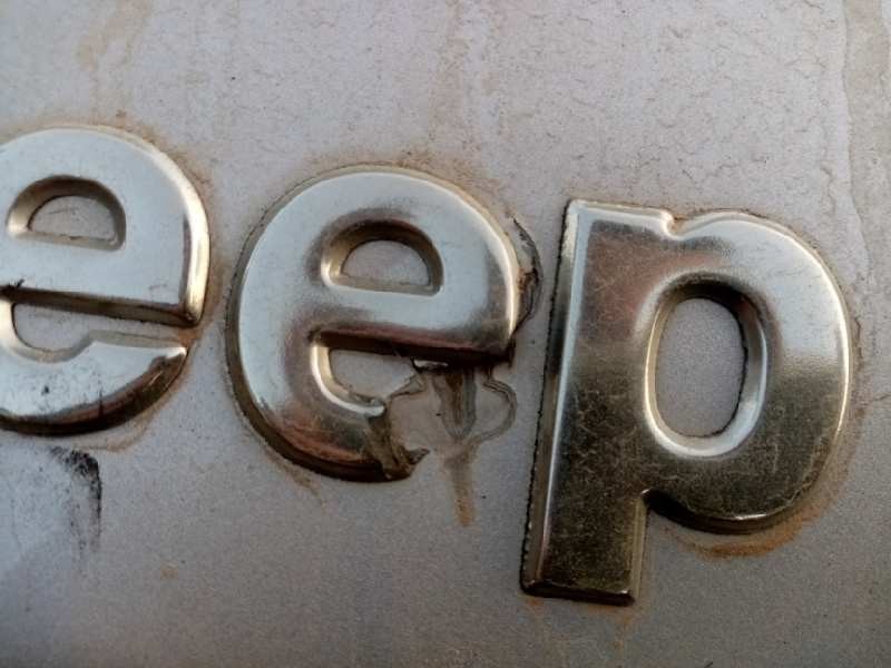 Recambio de capot para chrysler jeep cherokee (kj)    |   0.02 - 0.08 | 2002 - 2008 referencia OEM IAM   