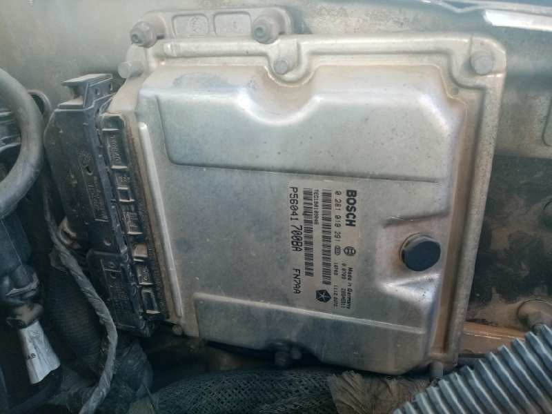 Recambio de centralita motor uce para chrysler jeep cherokee (kj)    |   0.02 - 0.08 | 2002 - 2008 referencia OEM IAM  P56041700