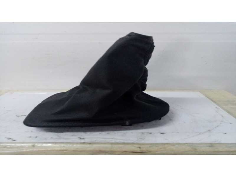 Recambio de guarnecidos palanca cambio para  referencia OEM IAM    Recambio de guarnecidos palanca cambio para  referencia OEM IAM