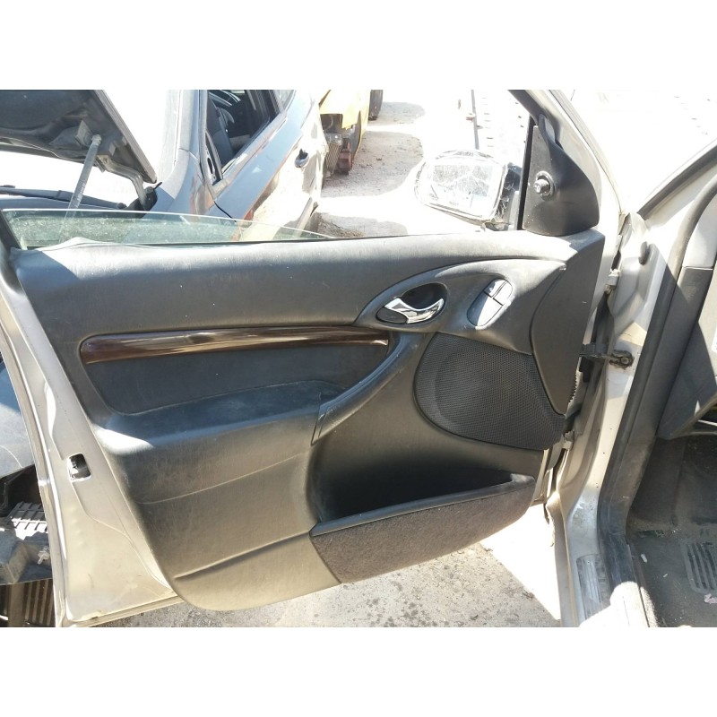 ford focus berlina (cak) ambiente   |   08.98 - 12.04 | 1998 - 2004 | 101 cv / 74 kw del año 1998