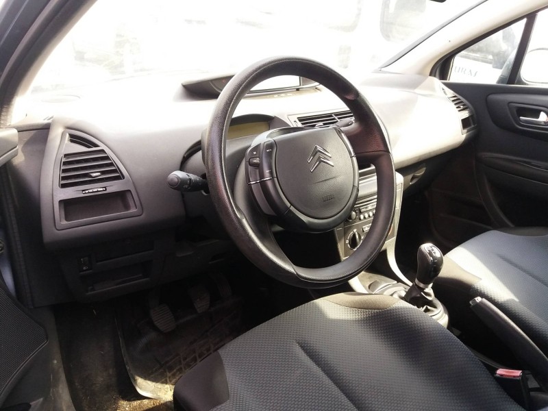 citroen c4 coupe 1.4 16v   |   0.04 - 0.11 | 2004 - 2011 | 88 cv / 65 kw del año 2004