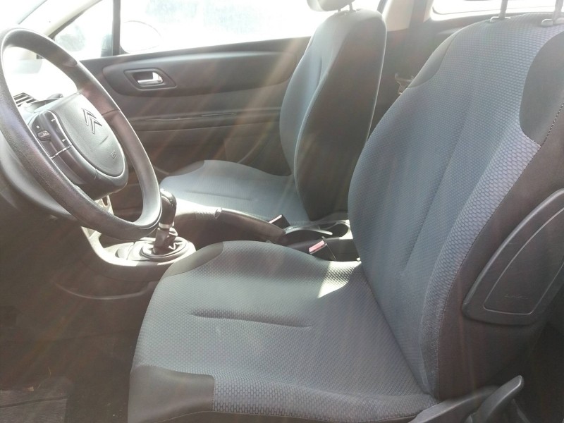 citroen c4 coupe 1.4 16v   |   0.04 - 0.11 | 2004 - 2011 | 88 cv / 65 kw del año 2004