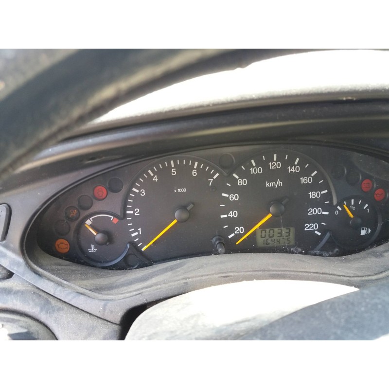 ford focus berlina (cak) ambiente   |   08.98 - 12.04 | 1998 - 2004 | 101 cv / 74 kw del año 1998