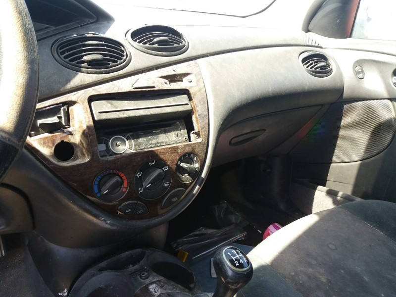 ford focus berlina (cak) ambiente   |   08.98 - 12.04 | 1998 - 2004 | 101 cv / 74 kw del año 1998