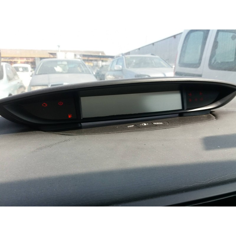 citroen c4 coupe 1.4 16v   |   0.04 - 0.11 | 2004 - 2011 | 88 cv / 65 kw del año 2004