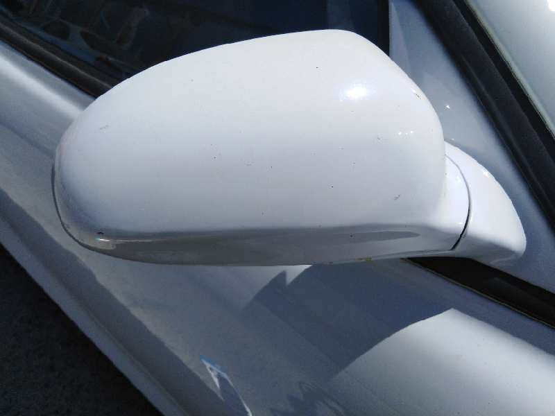 Recambio de retrovisor derecho para hyundai coupe (j2)    |   0.96 - 0.99 | 1996 - 1999 referencia OEM IAM   