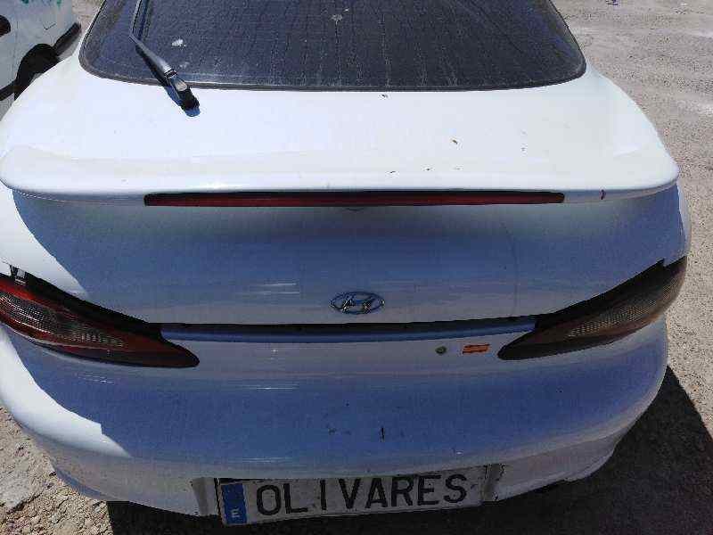 Recambio de aleron trasero para hyundai coupe (j2)    |   0.96 - 0.99 | 1996 - 1999 referencia OEM IAM    Recambio de aleron trasero para hyundai coupe (j2)    |   0.96 - 0.99 | 1996 - 1999 referencia OEM IAM