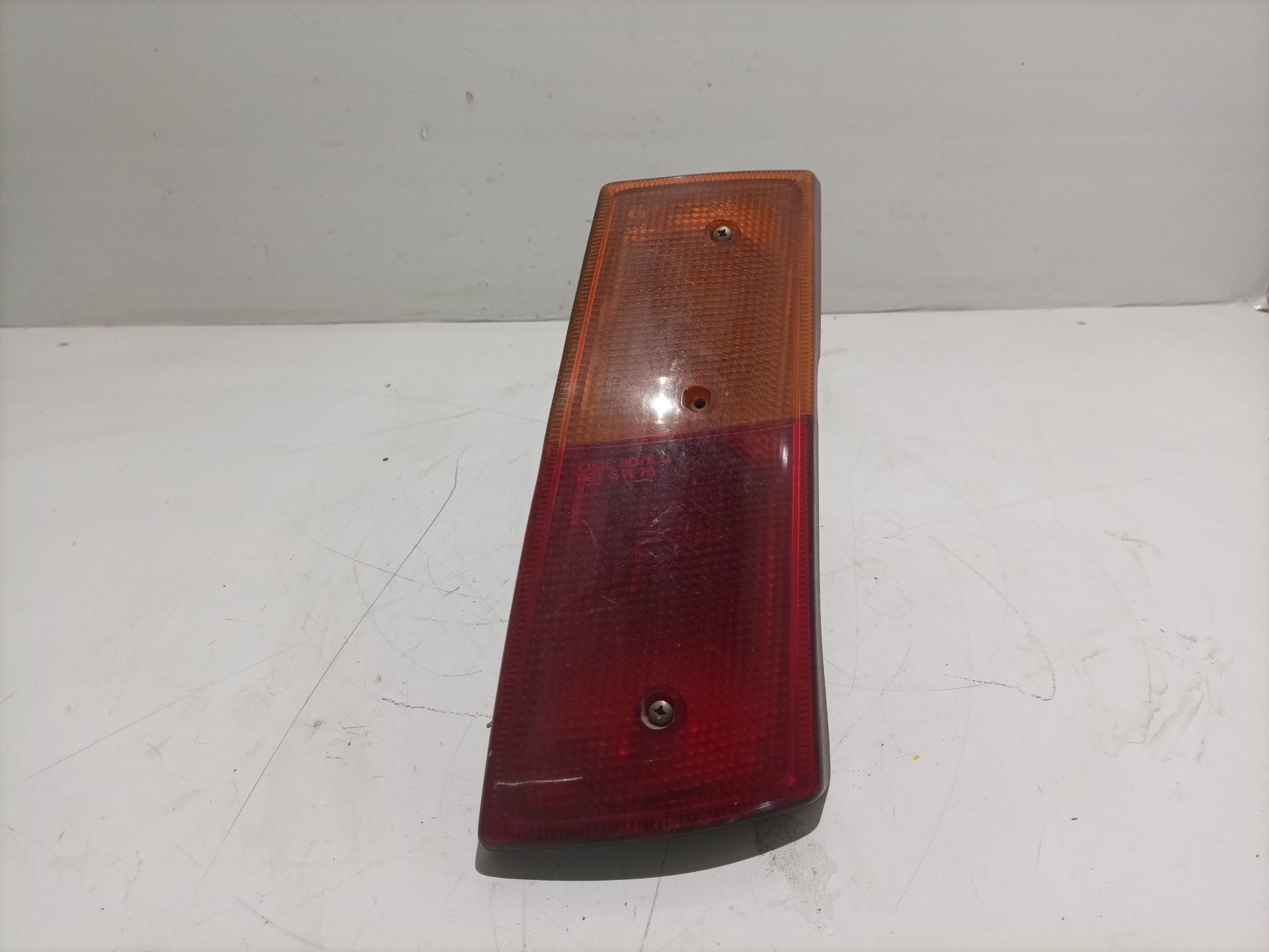 Renault Algemeen FANALE POSTERIORE DESTRO 239103