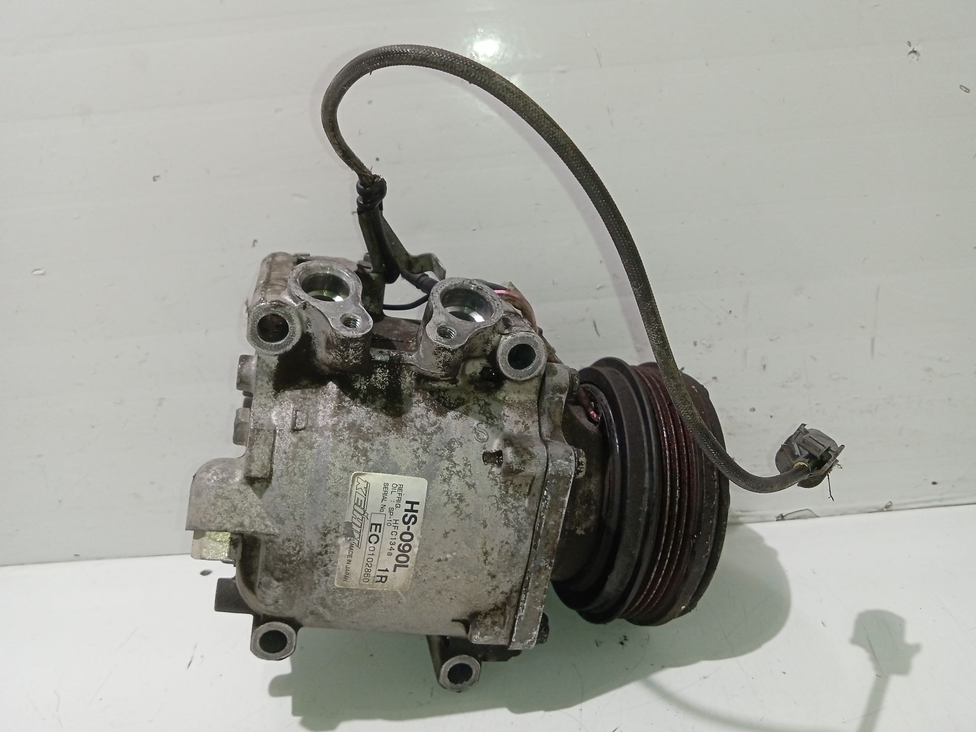 38810PEL006 COMPRESSEUR DE CLIMATISATION / 2251186 POUR HONDA HR-V GH_ 1.6 16V - Photo 1/10