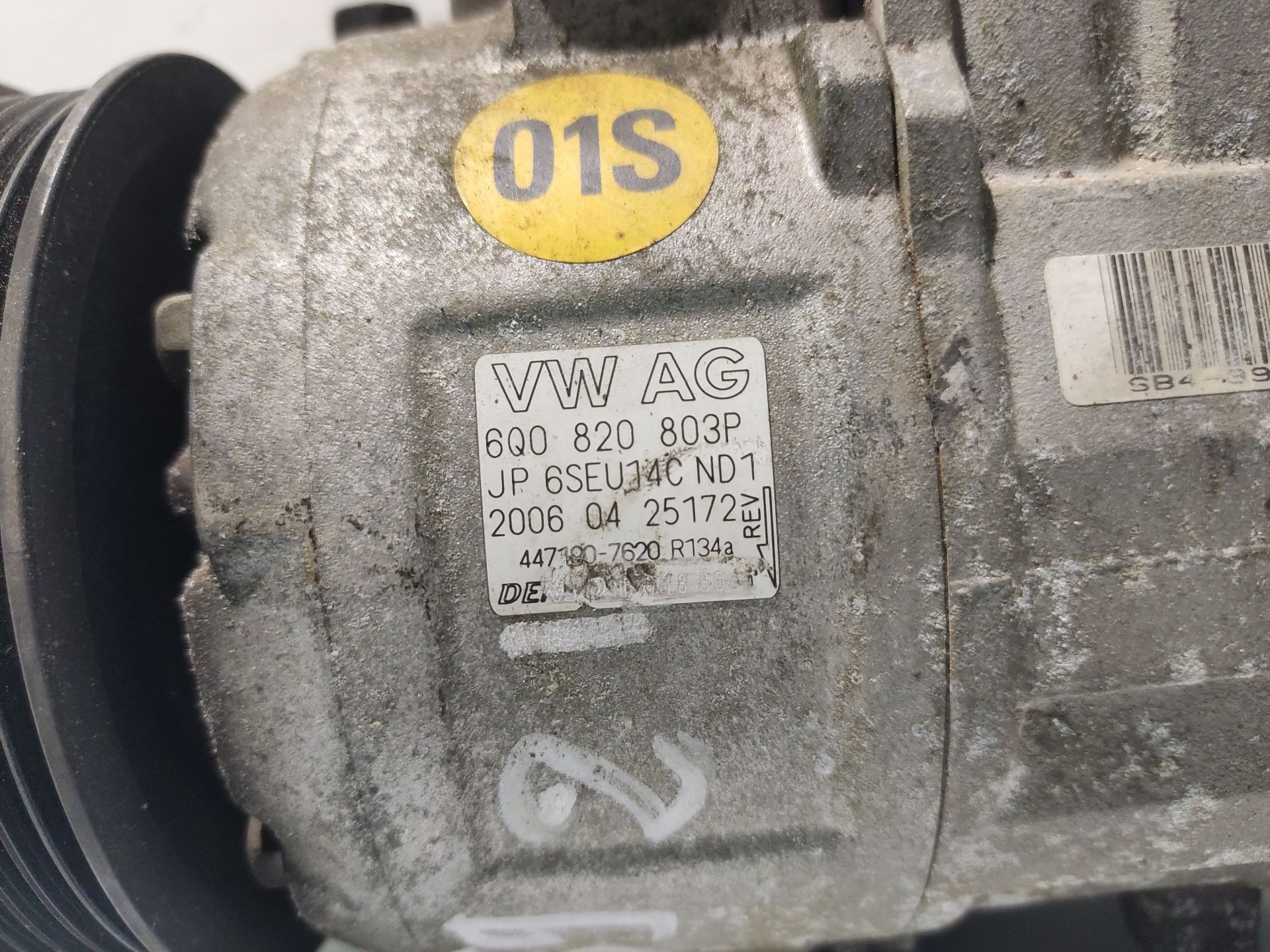 6Q0820803P COMPRESSEUR DE CLIMATISATION / 6Q0820808GX / 6Q0820808F / 2310782 POU - Photo 2/10