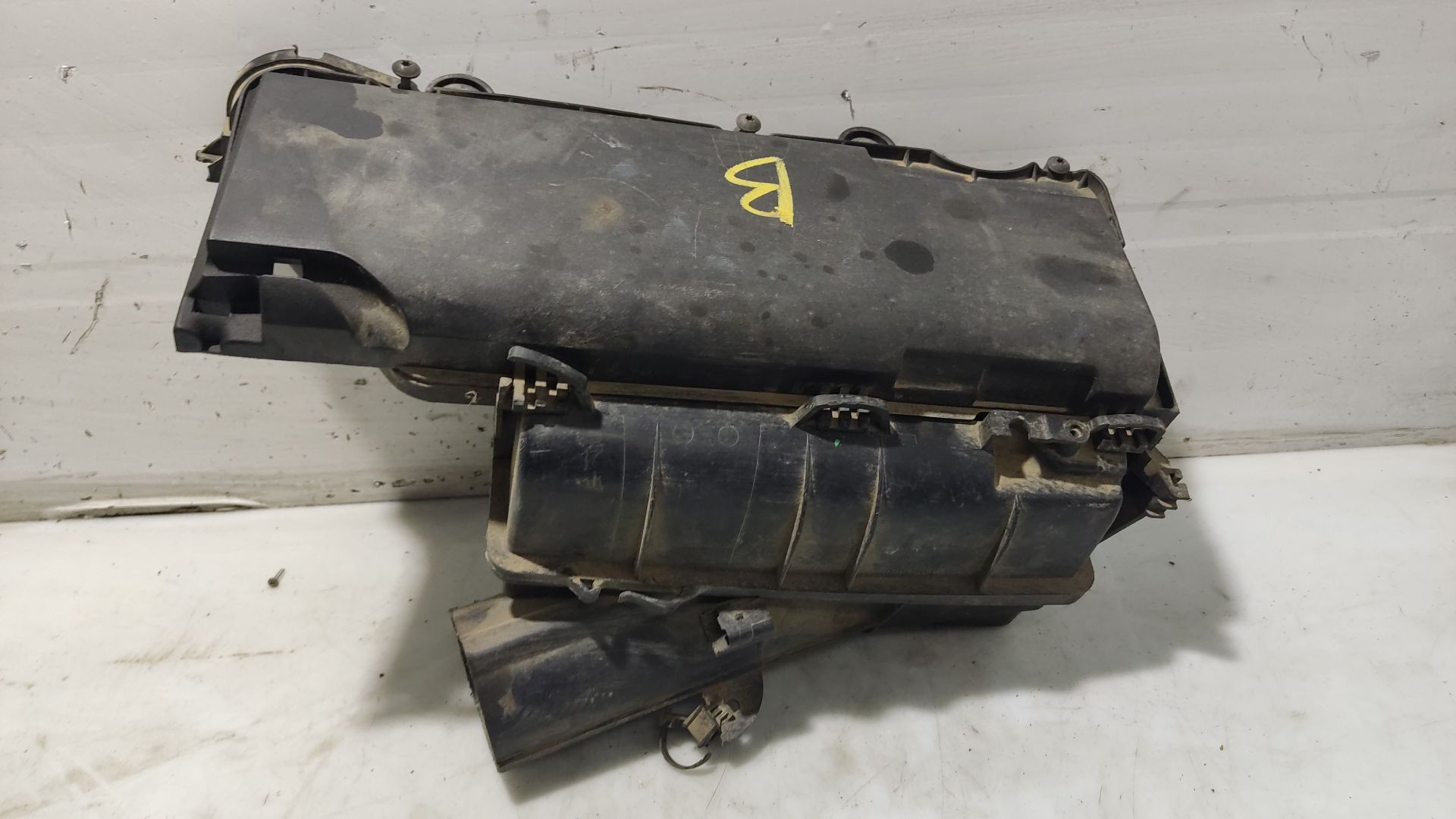 Mazda 2 (NB/NC/ND/NE) Schrägheck 1.4 CiTD (F6JA) LUFTFILTERGEHÄUSE Y40113Z0X/Y40113Z1X